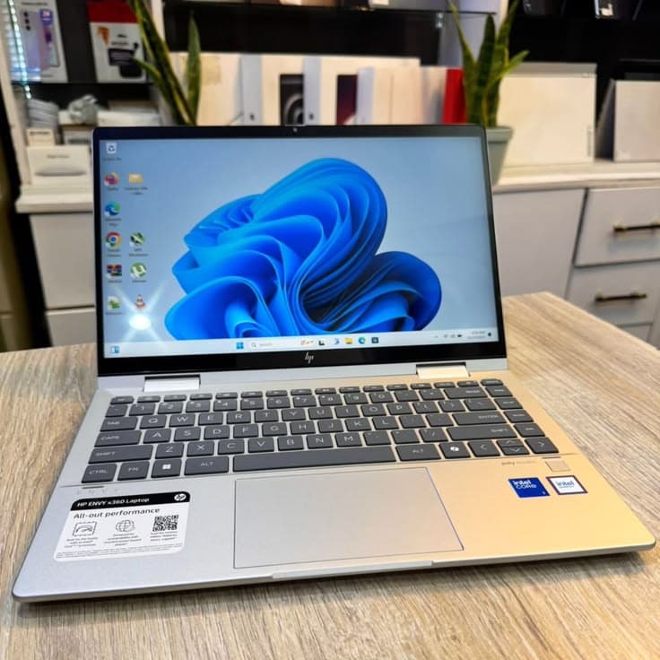 HP Envy x360 16" Core Ultra 7 16GB RAM 512GB SSD Touch