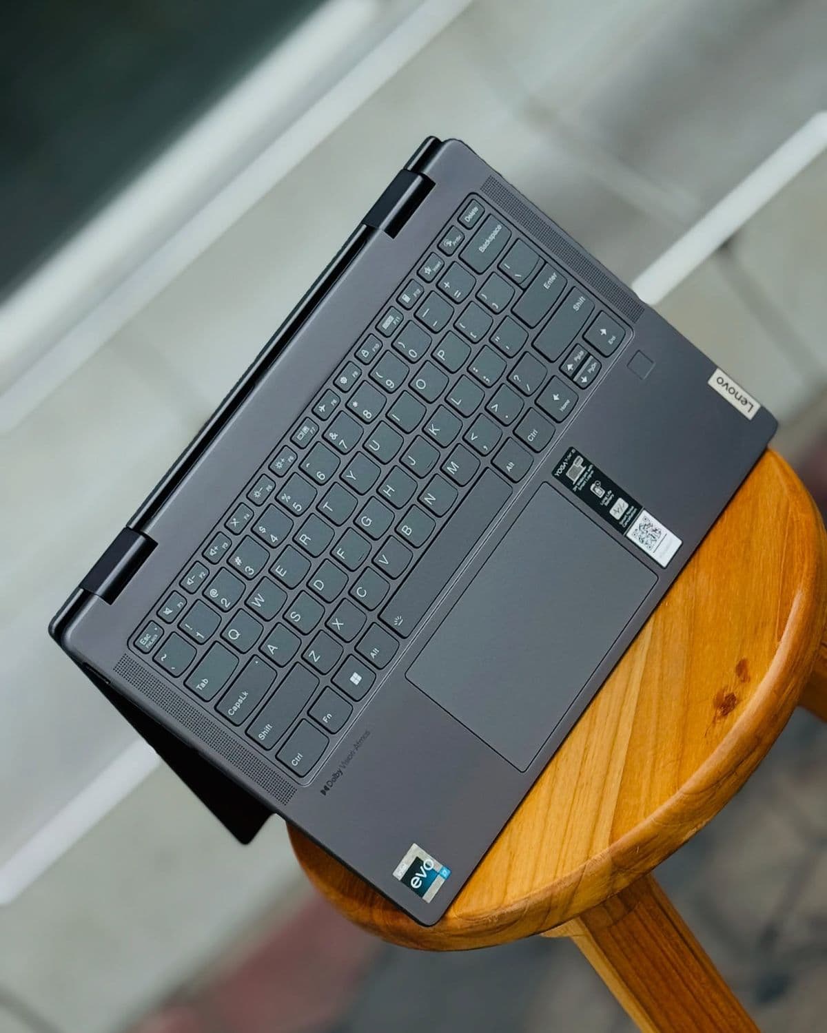 Lenovo Yoga 7 14IML9 Core Ultra 7 16GB RAM 1TB SSD 14" Touch view 3