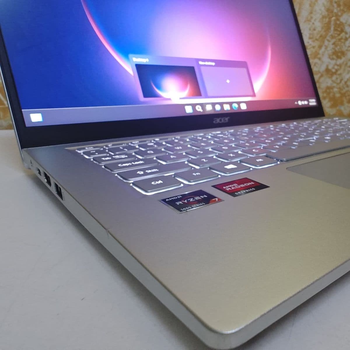 Acer Extensa 15 EX215 Intel Core i3 4GB RAM 256GB SSD 15.6"